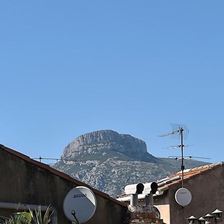 Chez Nico Et Mag Entre Mer Et Collines Aubagne Exteriér fotografie